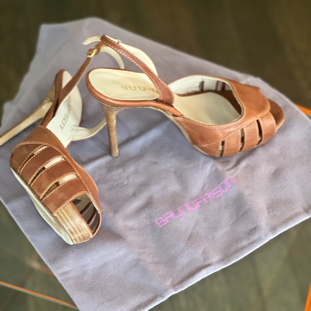 BRUNOFRISONI HEELS
